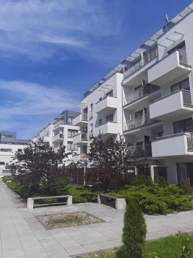 White Apart Platan Apartment Swinoujscie Exterior photo